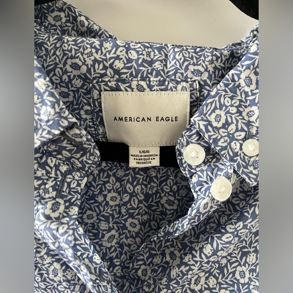 NWOT American Eagle Oversized Long-Sleeve Button-Up Shirt - Picture 3 of 4